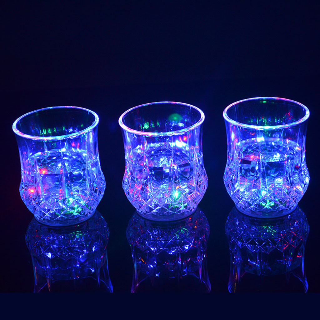 Gekleurde LED-gloeiende drinkb - Wine In Beer Glass recensie en prijs